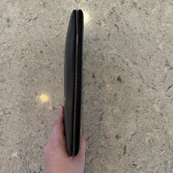 EUC LOUIS VUITTON ATOLL ORGANIZER WALLET BLACK WITH LV BOX - Picture 8 of 11